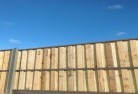 Aberdeen TASlap-and-cap-timber-fencing-3.jpg; ?>